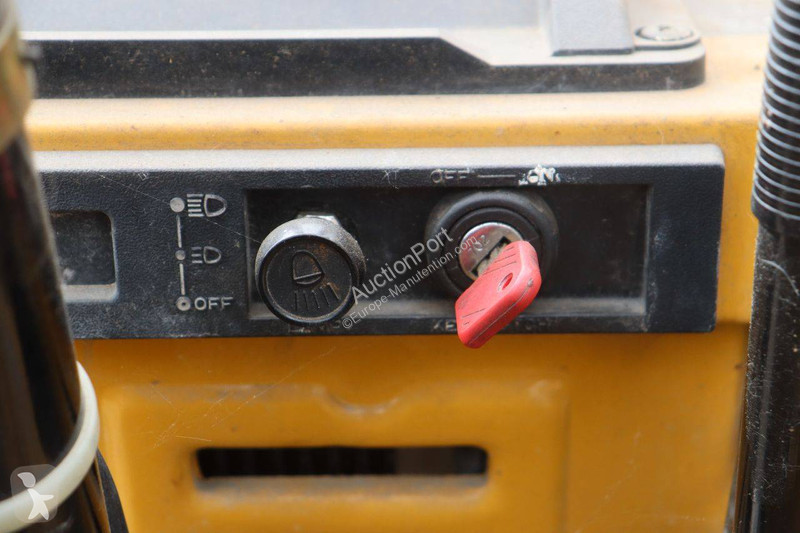 Carretilla elevadora TCM FHB15H4