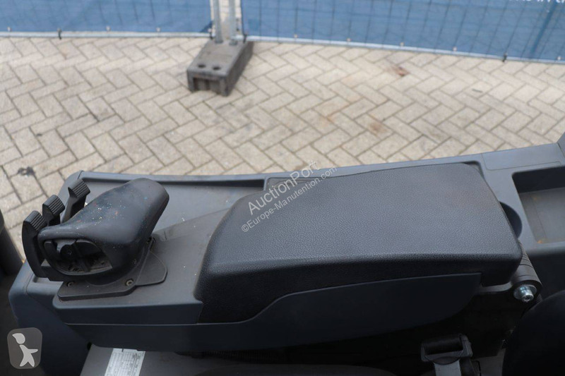 Chariot élévateur Jungheinrich EFG 216k