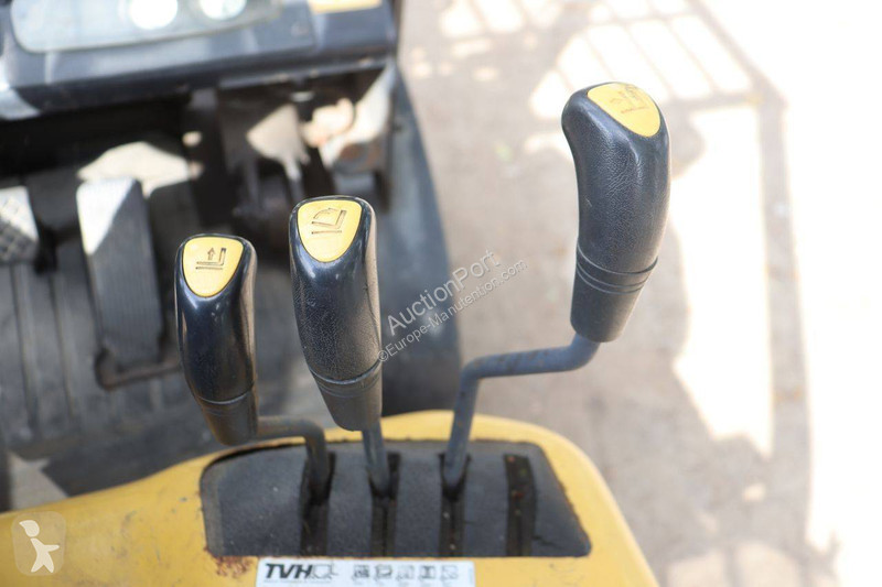 Навантажувач вилковий Daewoo G25P