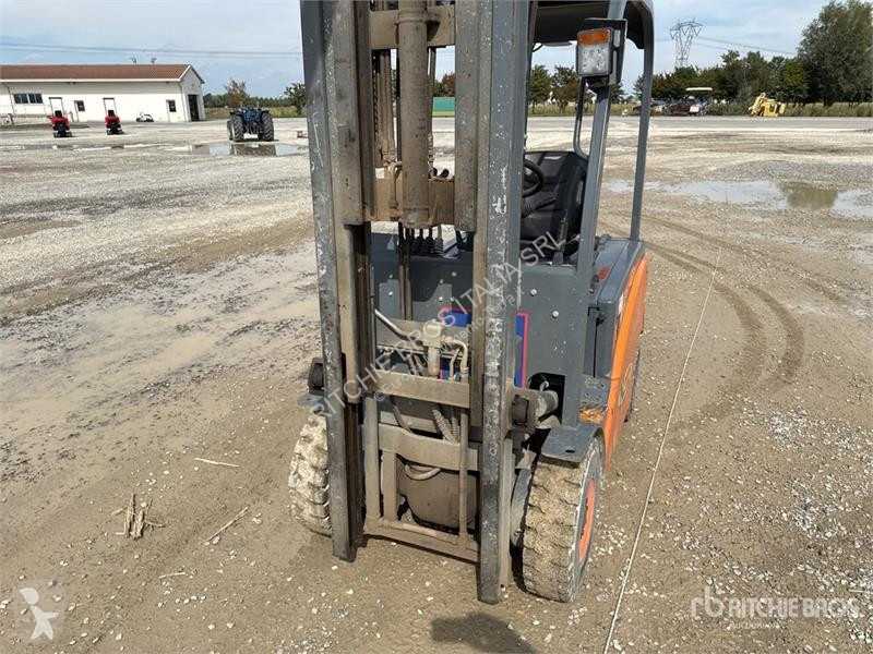 可升降式叉车  Eurocosmec CPD18F8 1800 kg Electric...