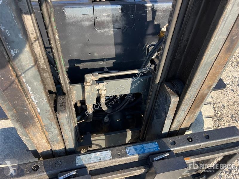 Stivuitor Doosan D33S-3 Forklift