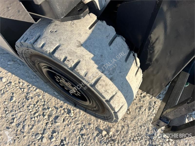 Carretilla elevadora Nissan QX25 2500 kg...