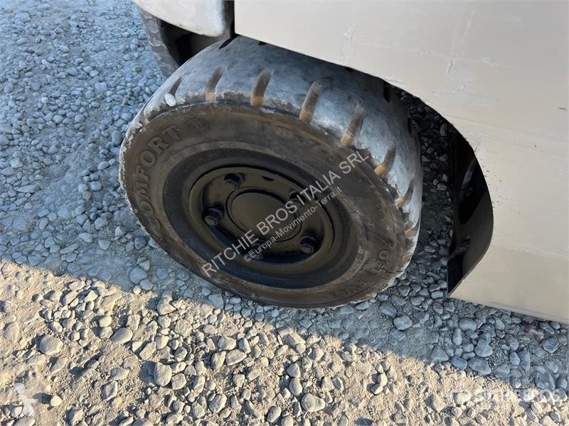 Carretilla elevadora Nissan Q02L25CU 2500 kg...