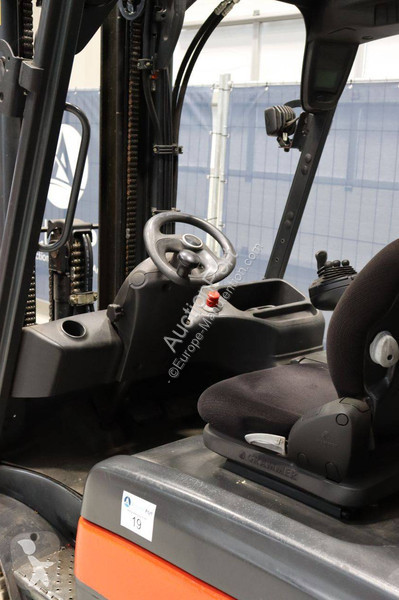 Chariot élévateur Linde E30L-01