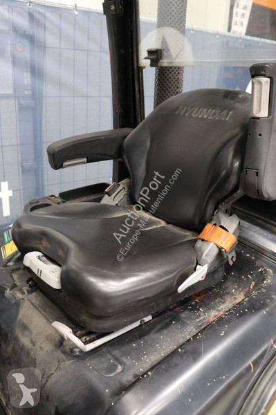 Chariot élévateur Hyundai 25D-9