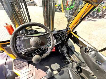 Teleskopický manipulátor Hyster