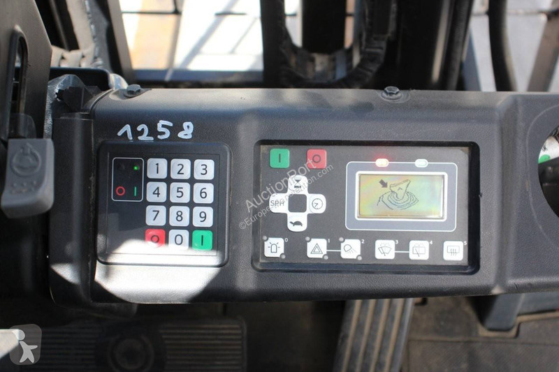 Heftruck Toyota 8FBEK18T