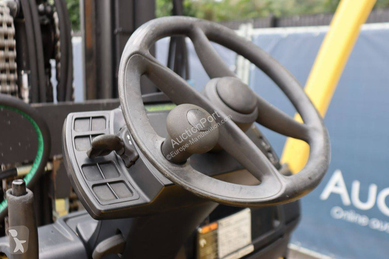 Vysokozdvižný vozík Hyster -32