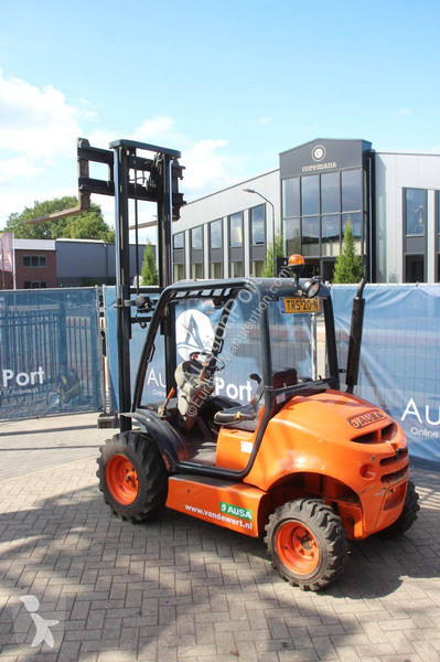 Chariot élévateur Ausa CH-150 X4