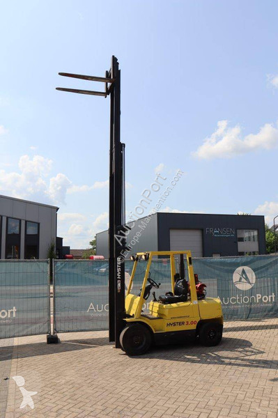 Teleskopický manipulátor Hyster H3.20XM