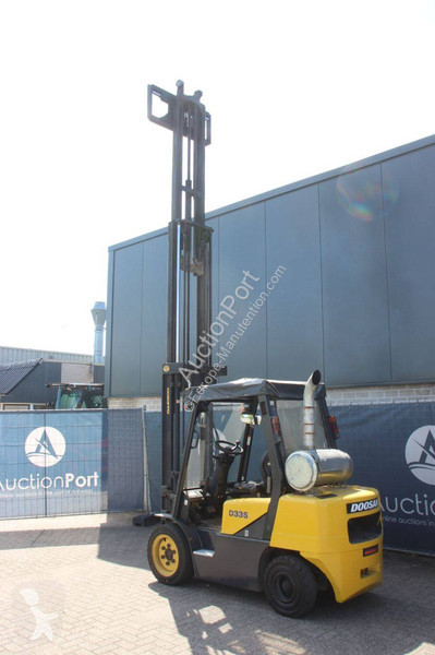 Chariot élévateur Doosan D33S-3