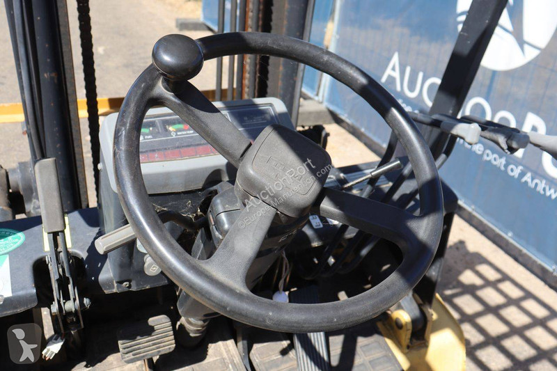 Carretilla elevadora TCM FHG25N