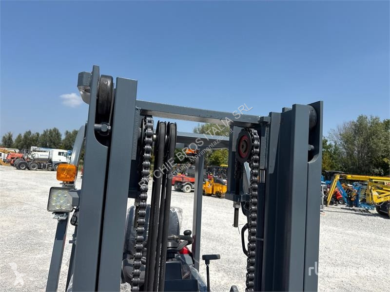 Chariot élévateur Plus Power VTDD 25