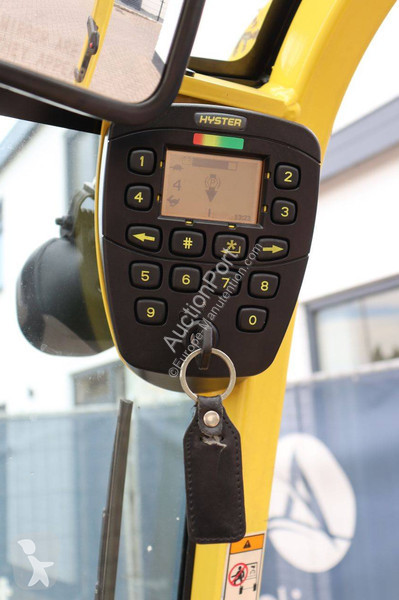 Навантажувач вилковий Hyster MWB