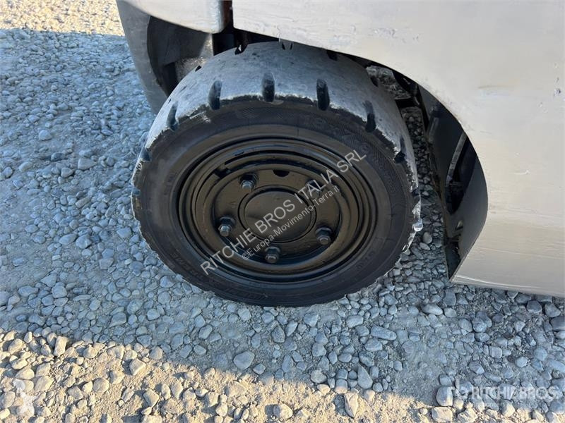 Carretilla elevadora Nissan QX25 2500 kg...