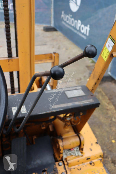 Chariot élévateur Komatsu FG35-4