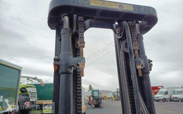 Empilhador elevador Hyster chariot mat