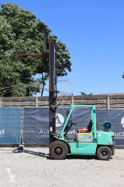 Carretilla elevadora Mitsubishi FG 30 T