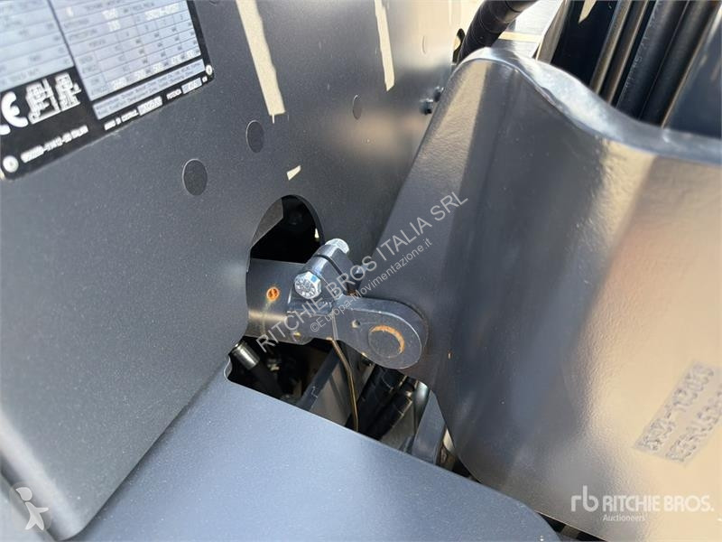 Навантажувач вилковий Bobcat D30NXP 3000 kg...