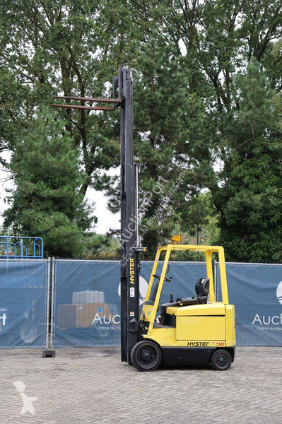 Hyster E3.00XM-847 Forklift