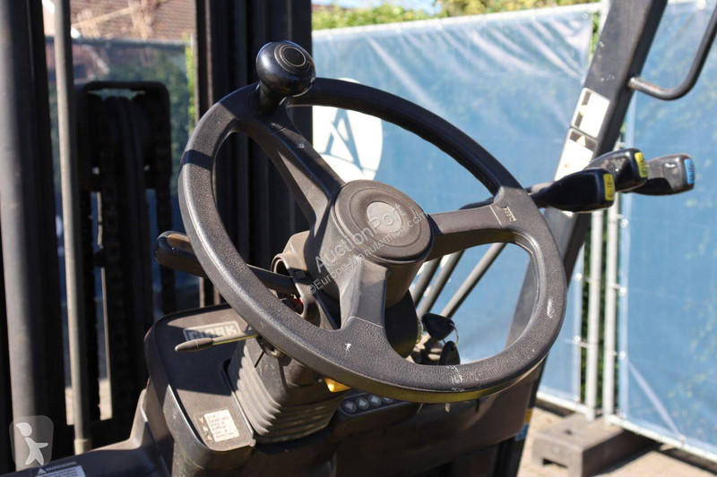 Clark L Forklift