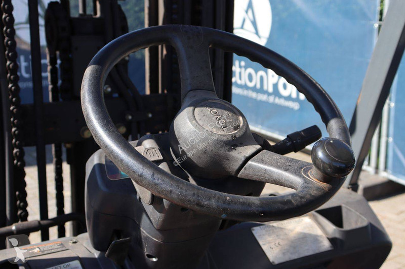 Chariot élévateur Toyota 02-7FGF30