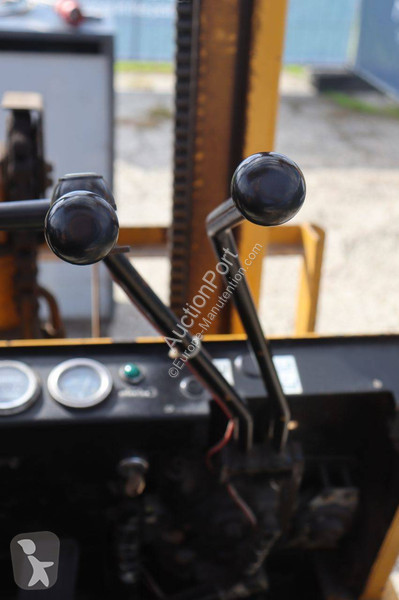 Wózek podnośnikowy Komatsu FB15M-1