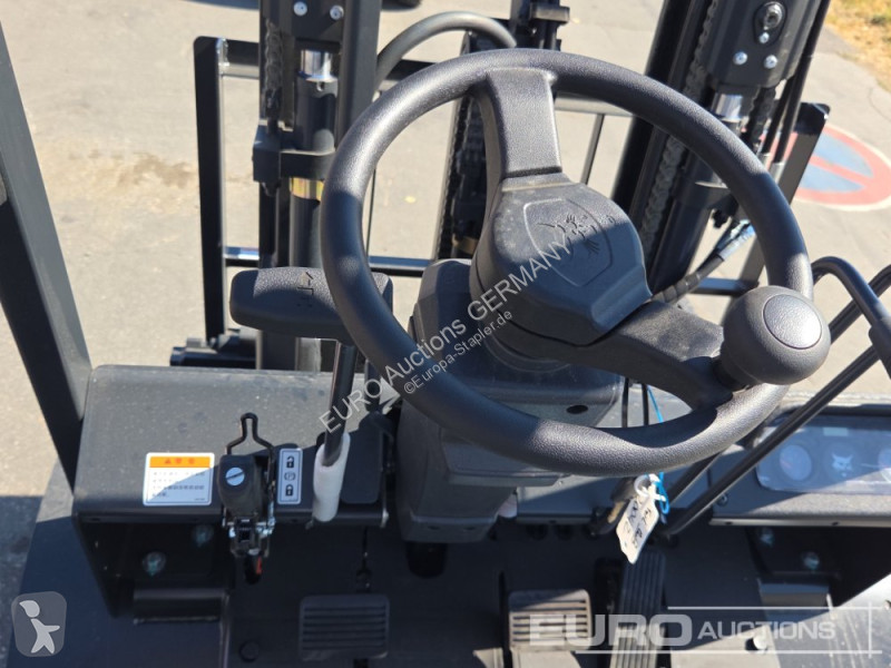 Кар Bobcat D30NXE