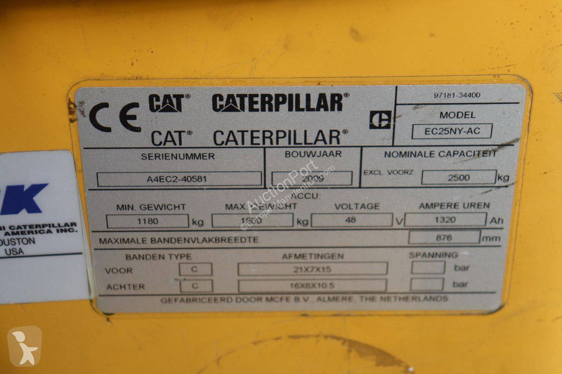 رافعة شوكية Caterpillar EC25NY-AC