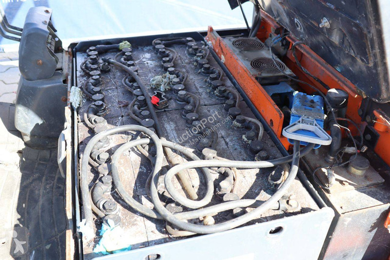 Empilhador elevador Doosan B15T-5