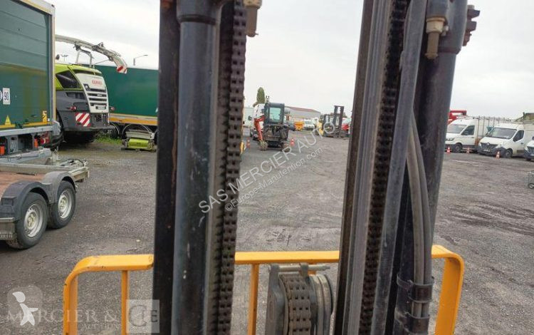 Empilhador elevador Hyster chariot mat