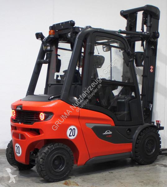 Teleskopický manipulátor Linde H 30 D 1202