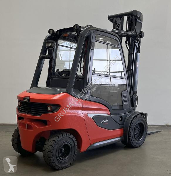 Teleskopický manipulátor Linde H 30 D 1202