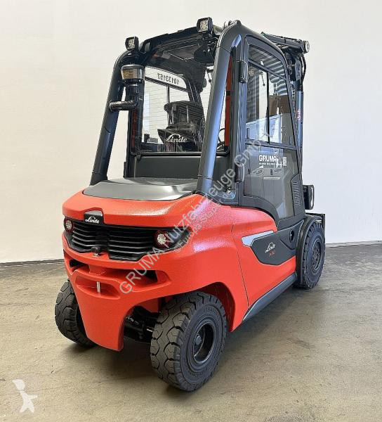 Teleskopický manipulátor Linde H 30 D 1202