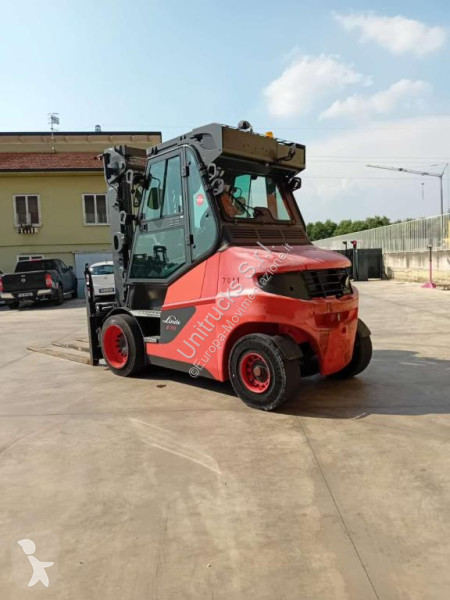 Vysokozdvižný vozík Linde E70-01
