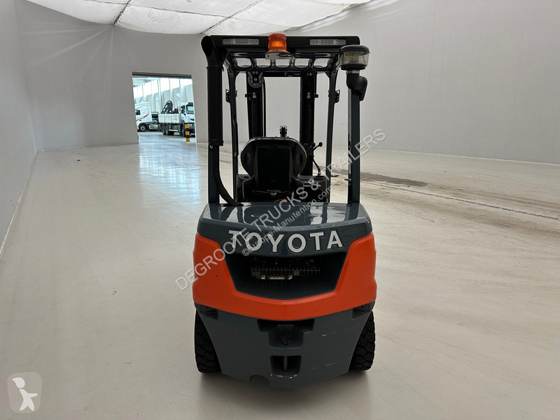 Toyota 2022 25 Gabelstapler