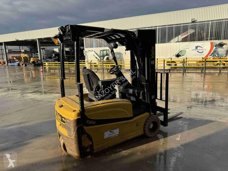 Chariot élévateur Yale ERP18VT