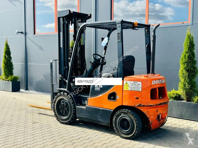 Teleskopický manipulátor Doosan DOOSAN 2,5 Tony...