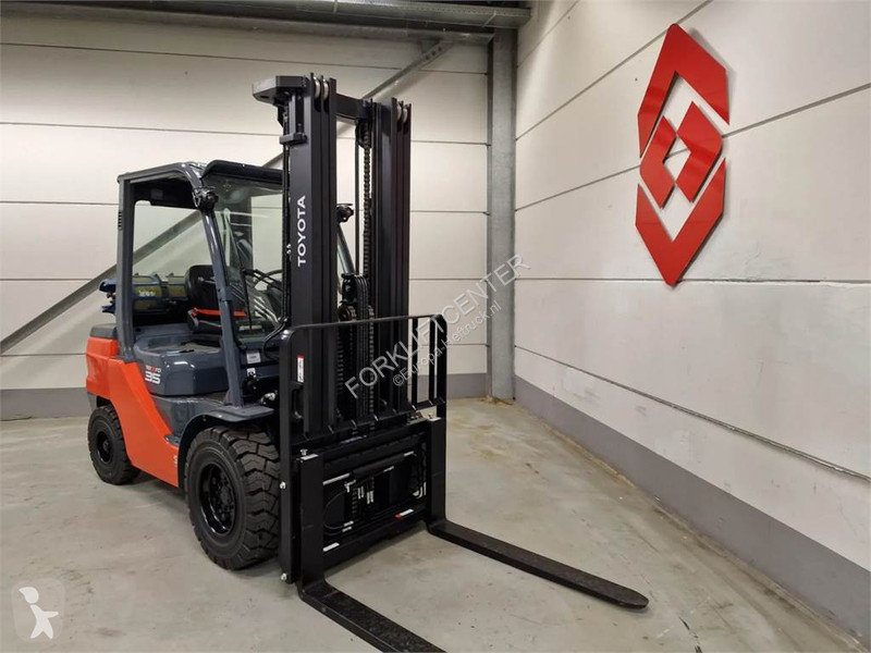 Heftruck Toyota 02-8FGJF35