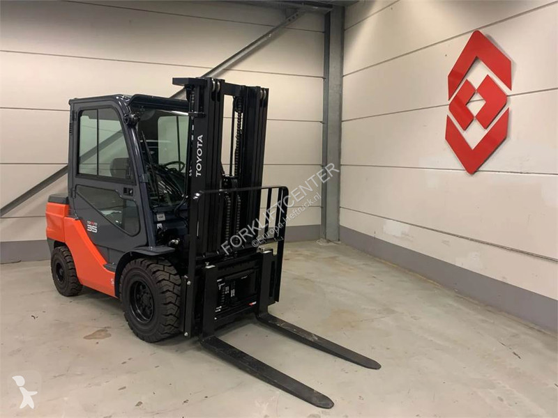 Heftruck Toyota 52-8FDJF35