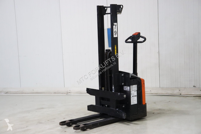 Stivuitor Rocla SW12ac