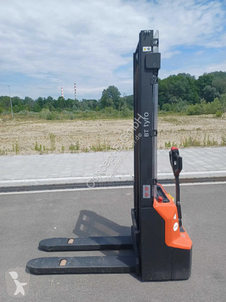 Gerbeur Toyota BT SHE100