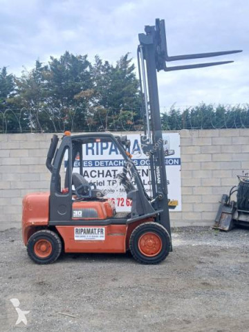 Carrello elevatore diesel Nissan
