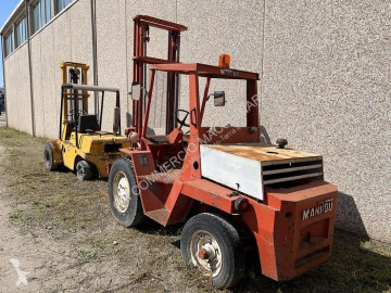 Carretilla diesel Manitou