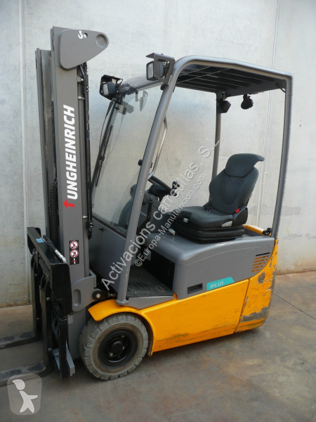 Carrello elevatore Jungheinrich 330 ZZ