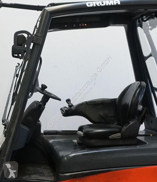 Teleskopický manipulátor Linde E 30 L 387