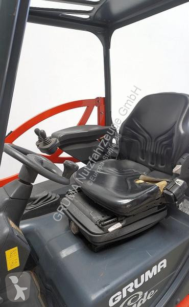 Teleskopický manipulátor Linde E 16 335-02
