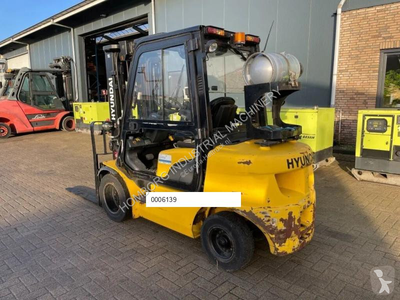 Carrello elevatore Hyundai 30L-7A 3 ton Triplex...