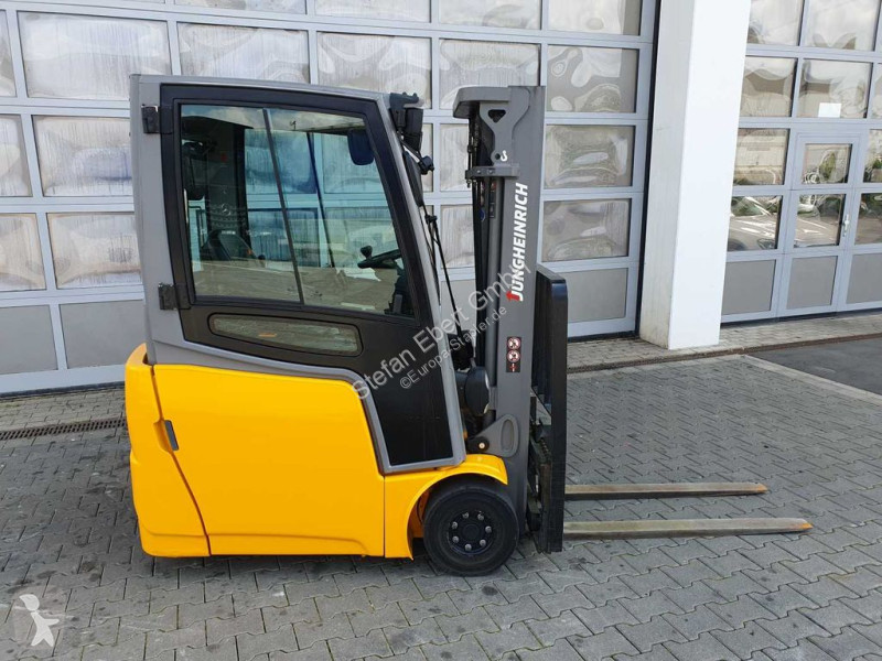 Stivuitor Jungheinrich EFG 215 / Triplex:...