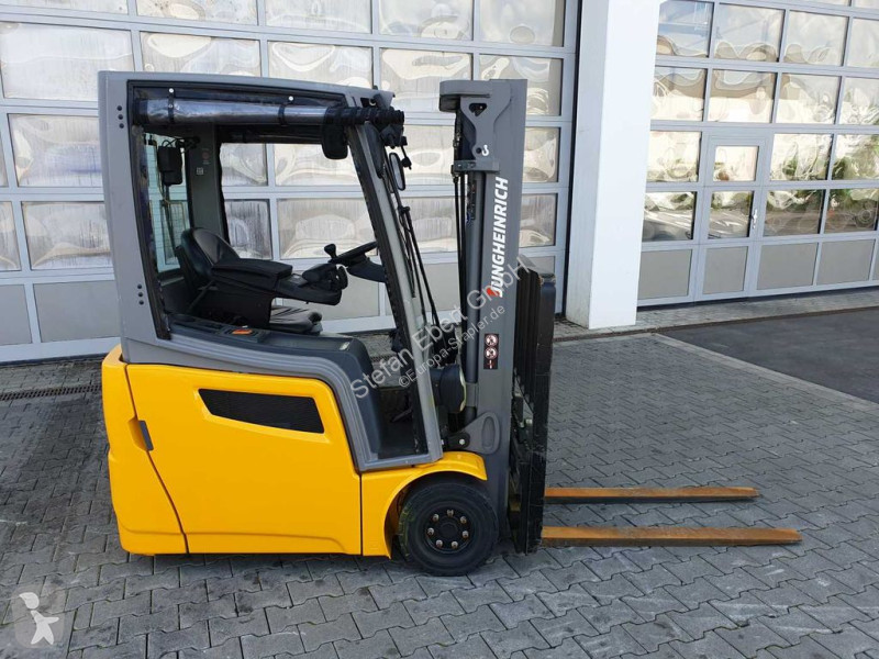 Stivuitor Jungheinrich EFG 215 / Triplex:...